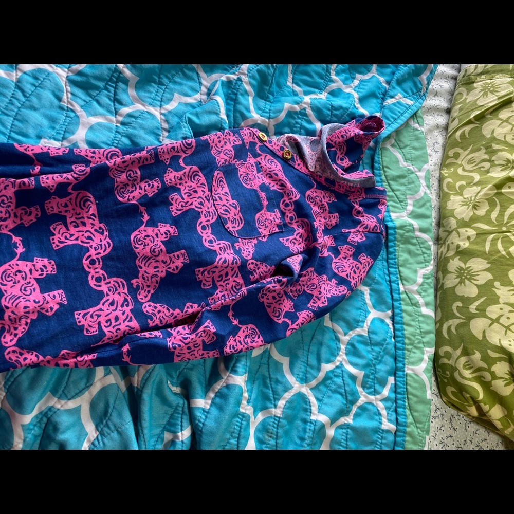 Long Sleeve w/pocket - Picture 4 of 4